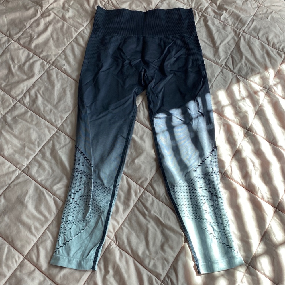 Pink brand cut out leggings